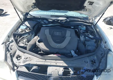 2009 Mercedes-Benz Cls 550 z USA, uszkodzony, nr VIN WDDDJ72X69A153593